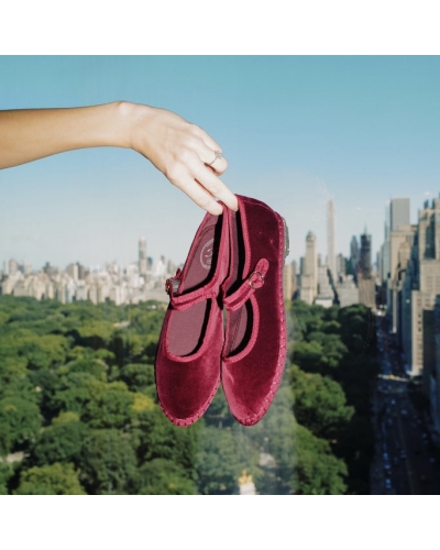 LUCRECIA FLABELUS - 4